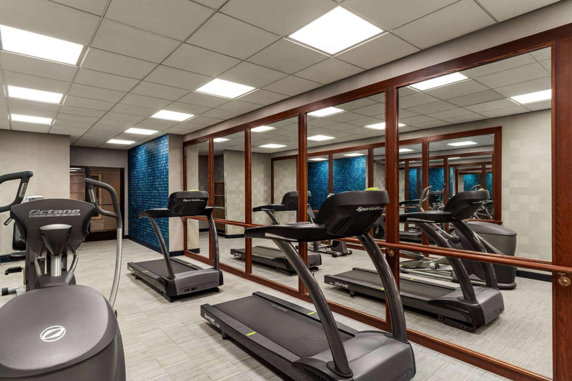 La Quinta By Wyndham American Center Hotel 3*